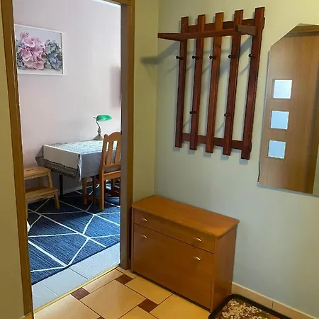 Apartament Z 2 Pokojami 10 Minut Do Centrum Gdyni Apartment *