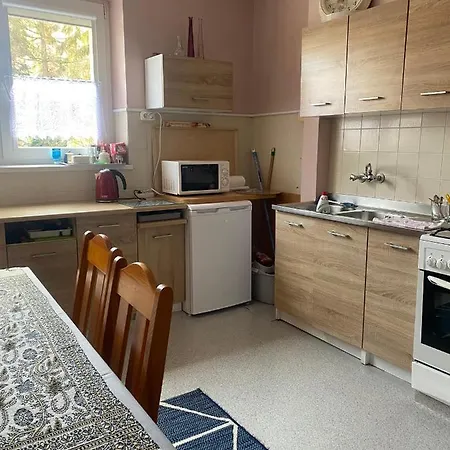 Apartament Z 2 Pokojami 10 Minut Do Centrum Gdyni Apartment *